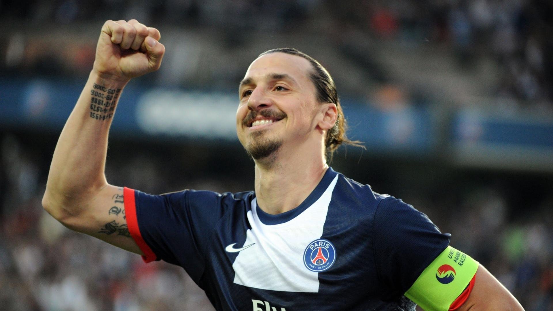 战术分析：如何破解对手的铁壁防守，铁壁防御